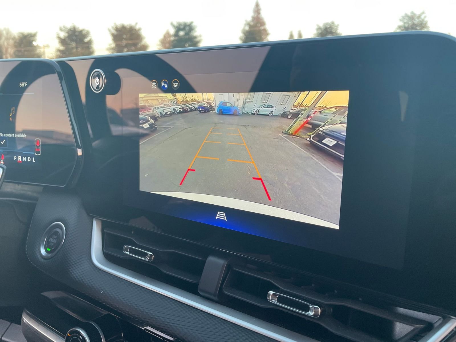 Used 2025 Chevrolet Equinox LT image 17