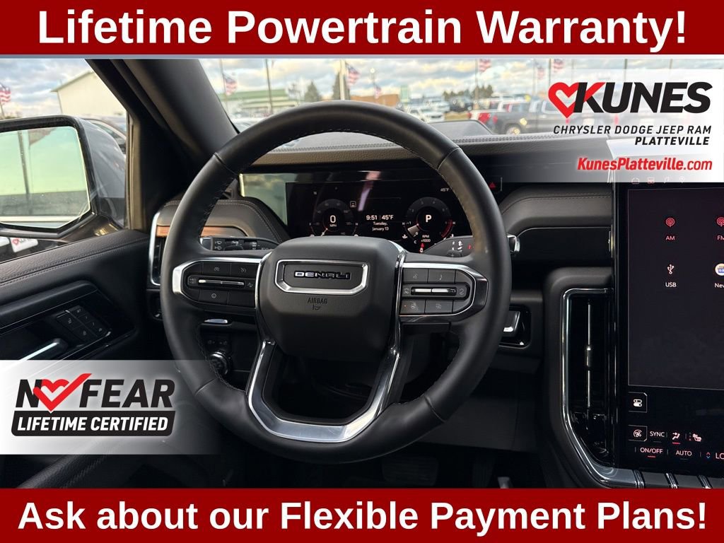 Used 2025 GMC Yukon XL Denali AWD/4WD image 28