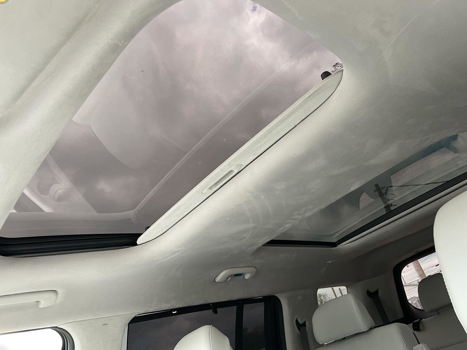 Used 2024 Hyundai Santa Fe Calligraphy image 28