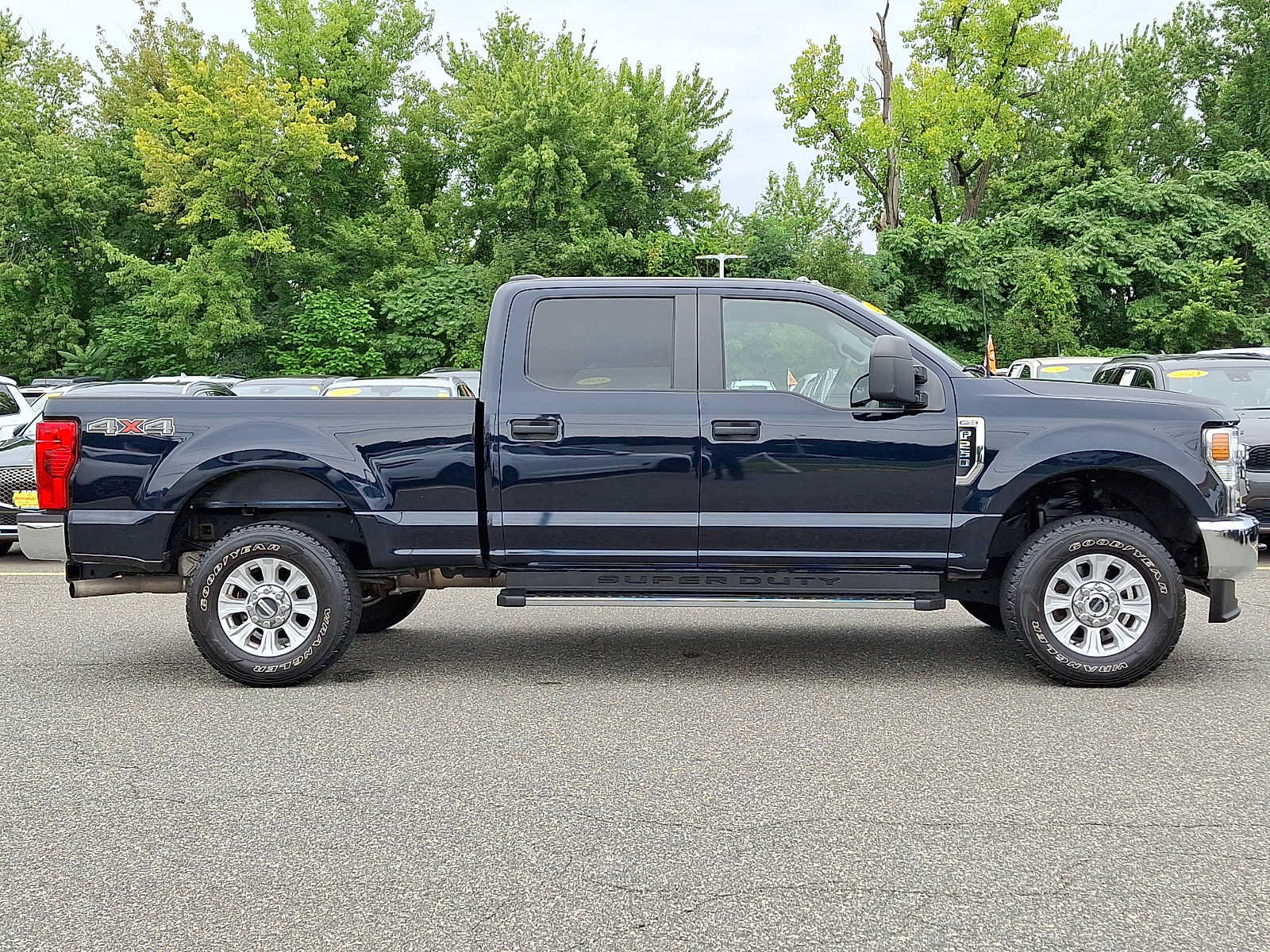 Used 2021 Ford F250 XL w/ STX Appearance Package AWD/4WD image 7