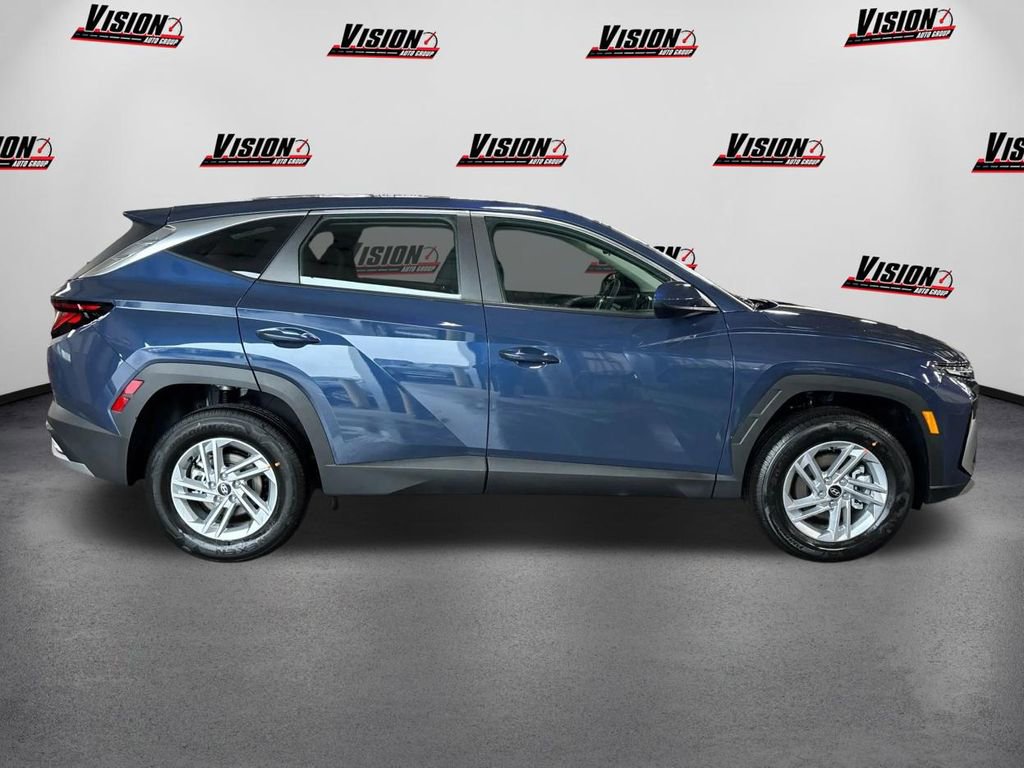 New 2026 Hyundai Tucson SE image 4