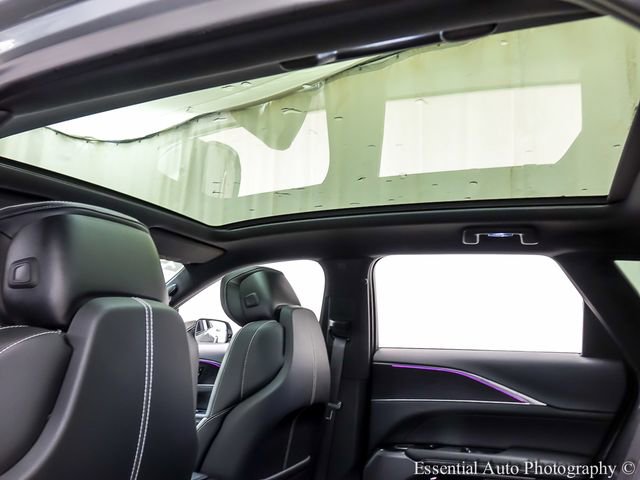 Certified 2024 Cadillac Lyriq Luxury image 12