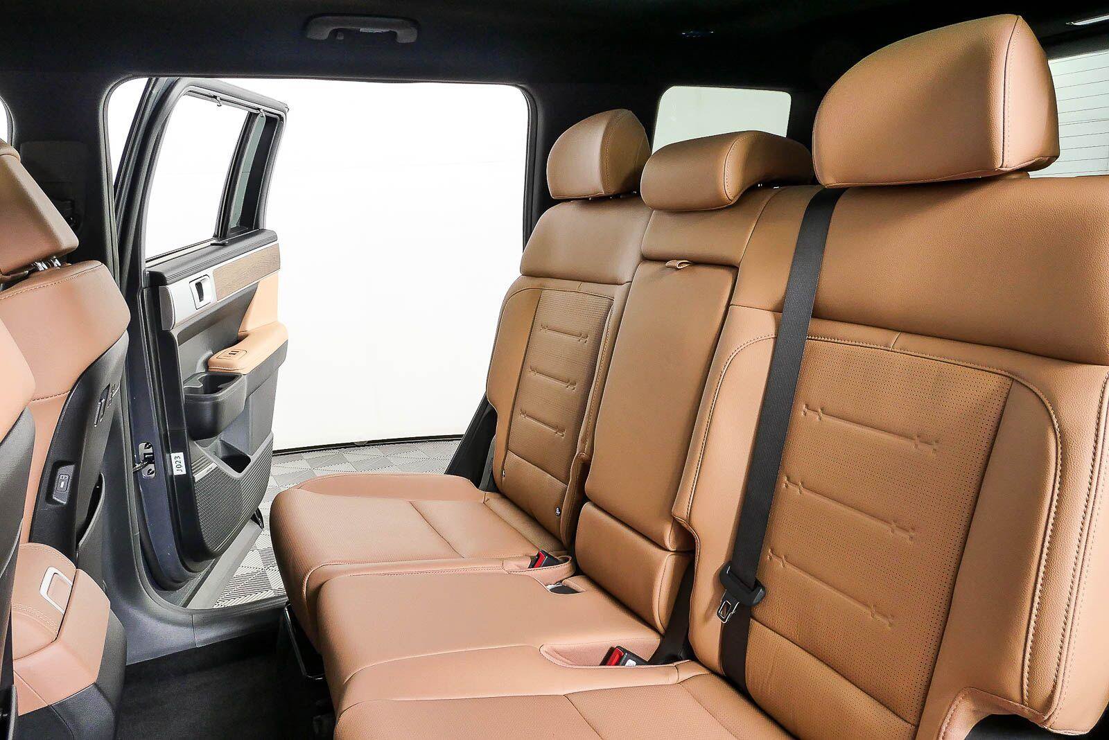 New 2026 Hyundai Santa Fe Limited FWD image 20