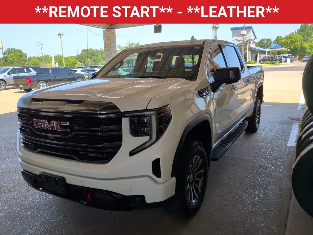 Used 2023 GMC Sierra 1500 AT4 w/ AT4 Premium Package AWD/4WD image 3