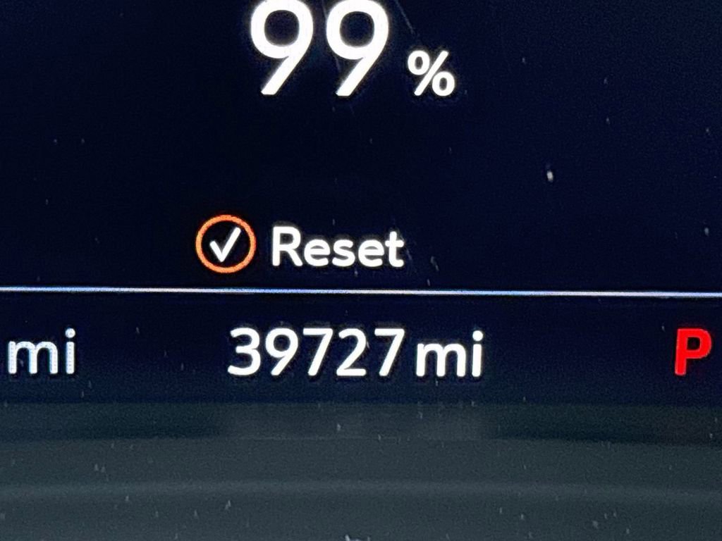 Certified 2023 Buick Envision Avenir image 12