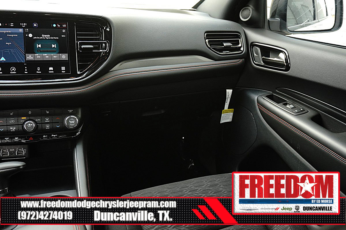 New 2026 Dodge Durango GT w/ Blacktop Package RWD image 35