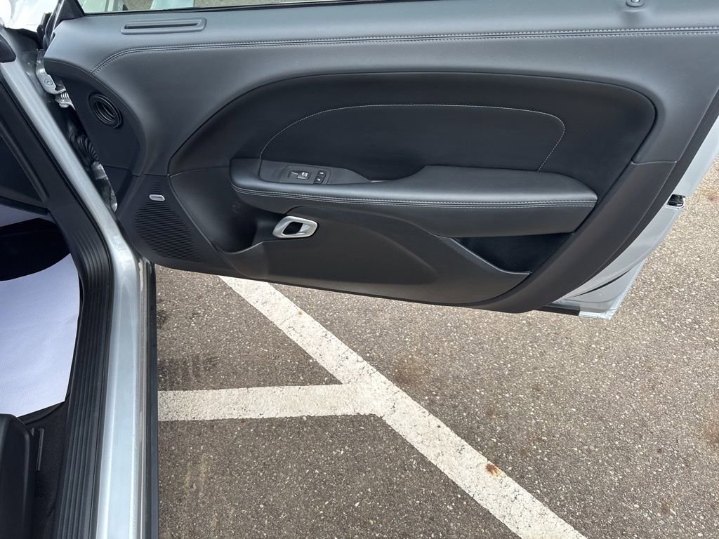 Used 2020 Dodge Challenger R/T w/ Plus Package image 12