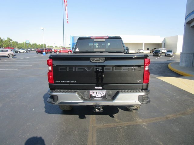 New 2026 Chevrolet Silverado 2500 LT image 4