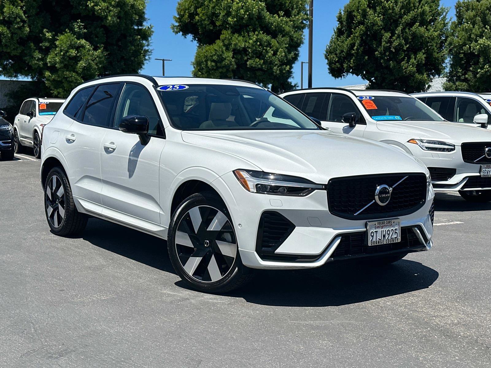 Certified 2025 Volvo XC60 T8 Plus w/ Protection Package Premier