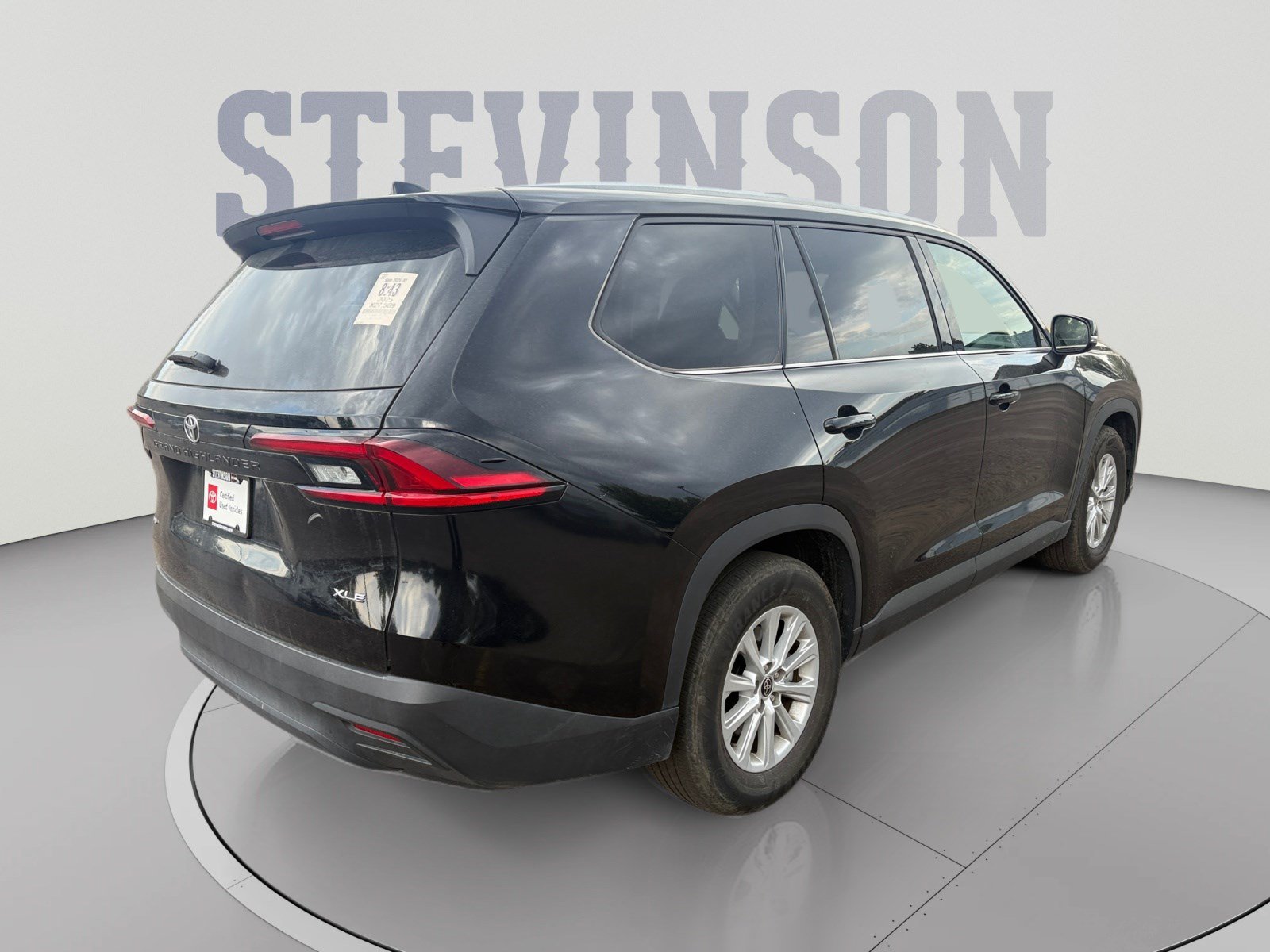 Used 2025 Toyota Grand Highlander AWD image 5