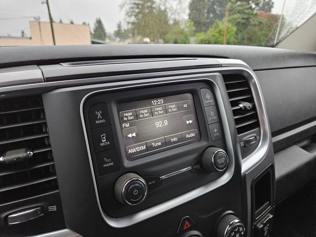 Used 2023 RAM 1500 Classic SLT AWD/4WD image 29