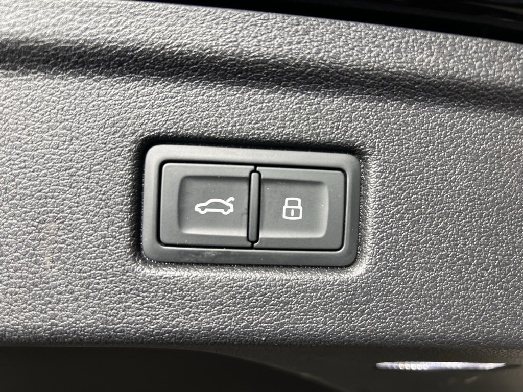 Used 2019 Audi A5 2.0T Premium Plus w/ Premium Plus image 18