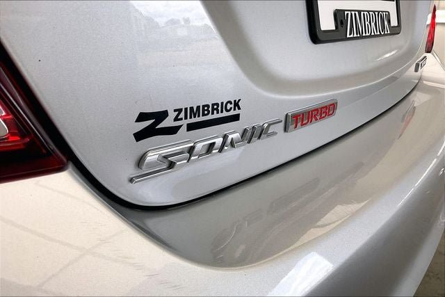 Used 2017 Chevrolet Sonic Premier FWD image 9