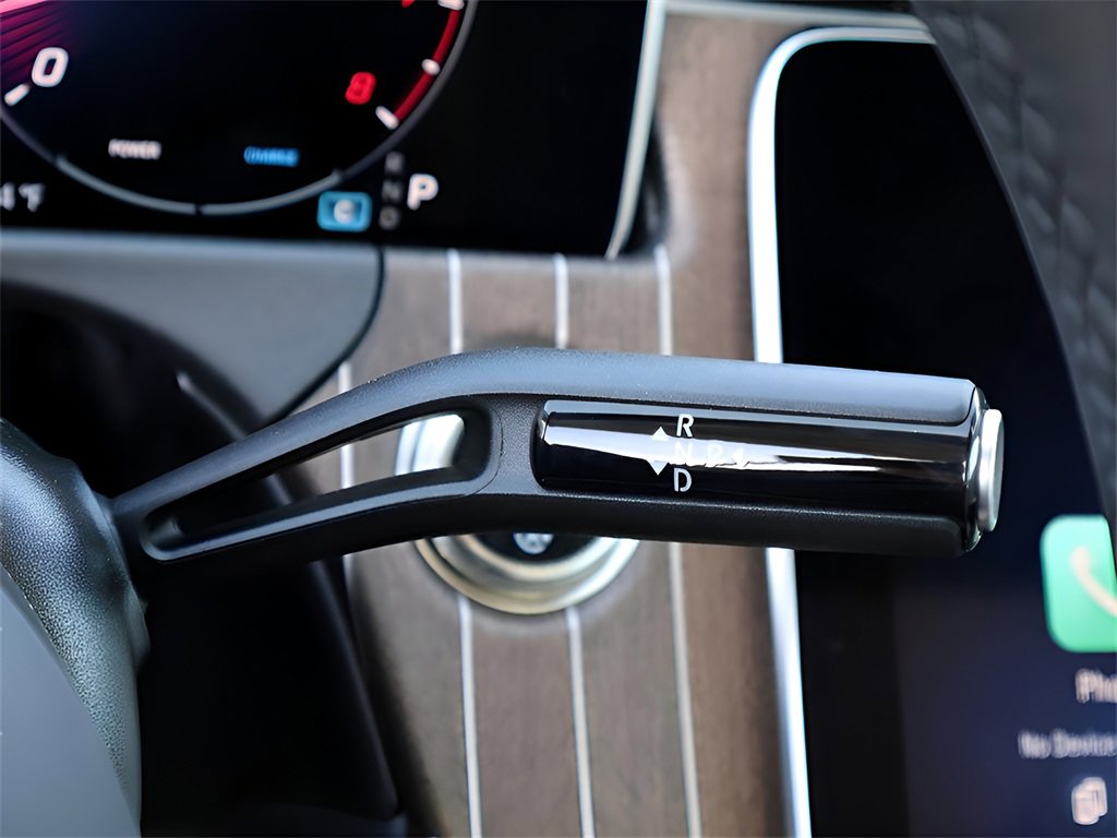 Used 2025 Mercedes-Benz E 350 4MATIC Sedan image 35