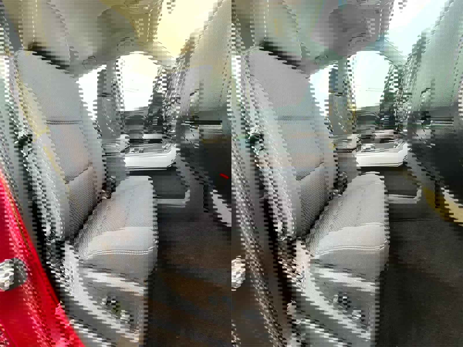 Used 2018 Chevrolet Silverado 1500 LT w/ All Star Edition image 21