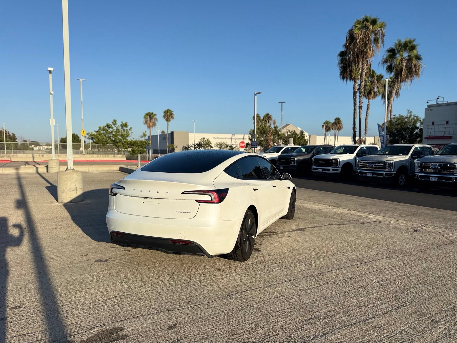 Used 2024 Tesla Model 3 Long Range AWD/4WD image 3