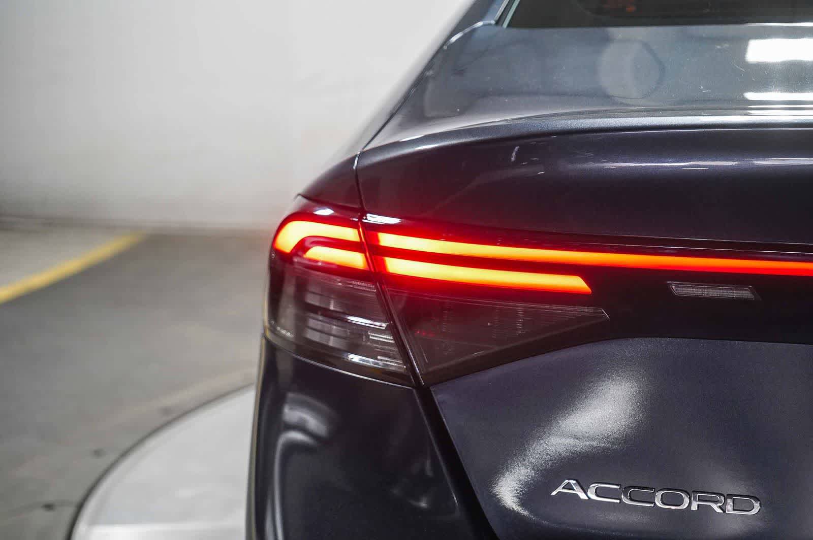 Used 2024 Honda Accord EX image 11