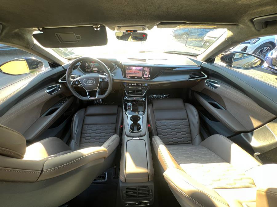 Used 2023 Audi RS e-tron GT w/ Carbon Performance Package image 24