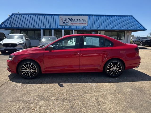 Used 2016 Volkswagen Jetta Sport image 8