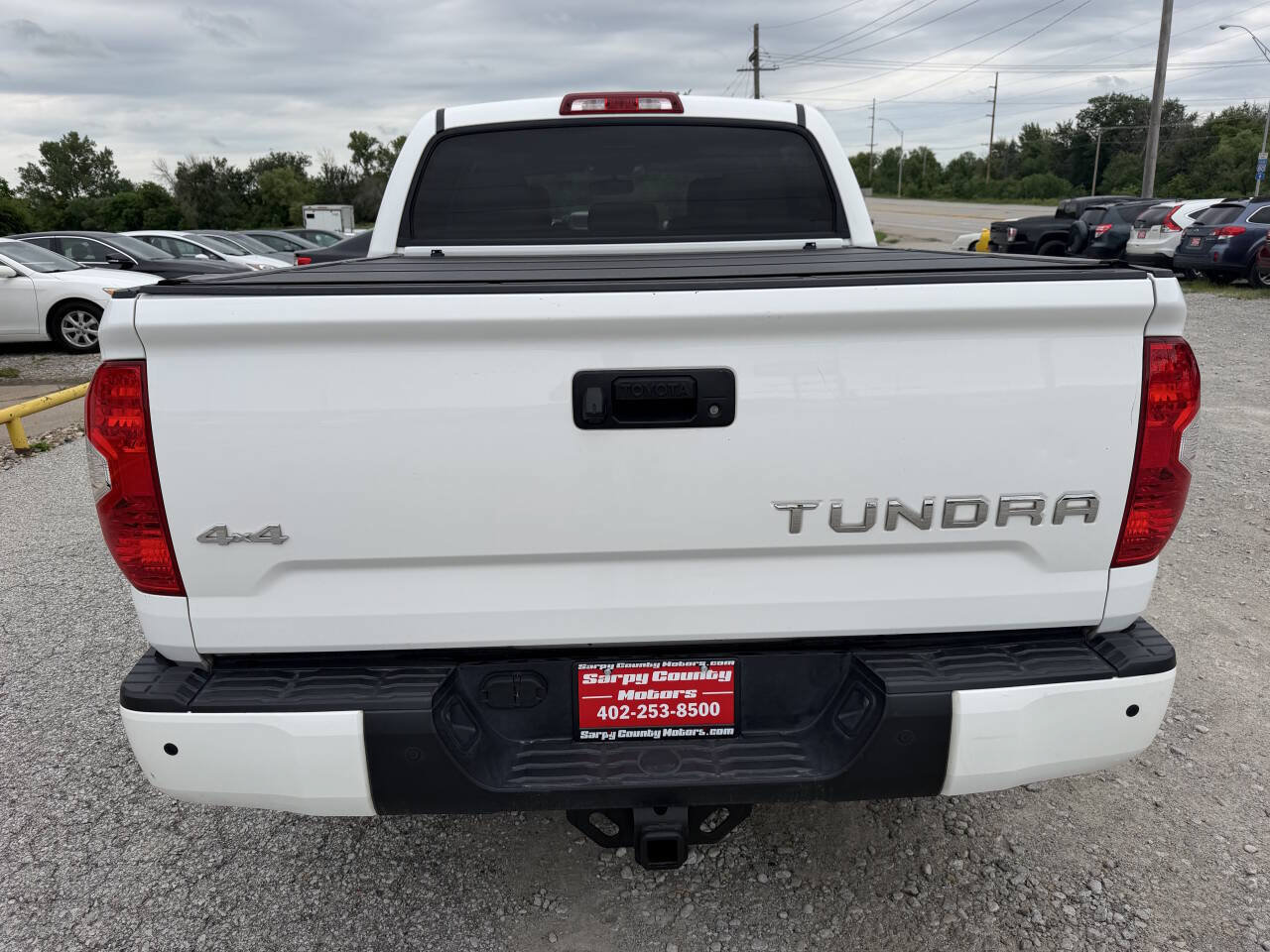 Used 2016 Toyota Tundra Limited w/ Limited Premium Package AWD/4WD image 4