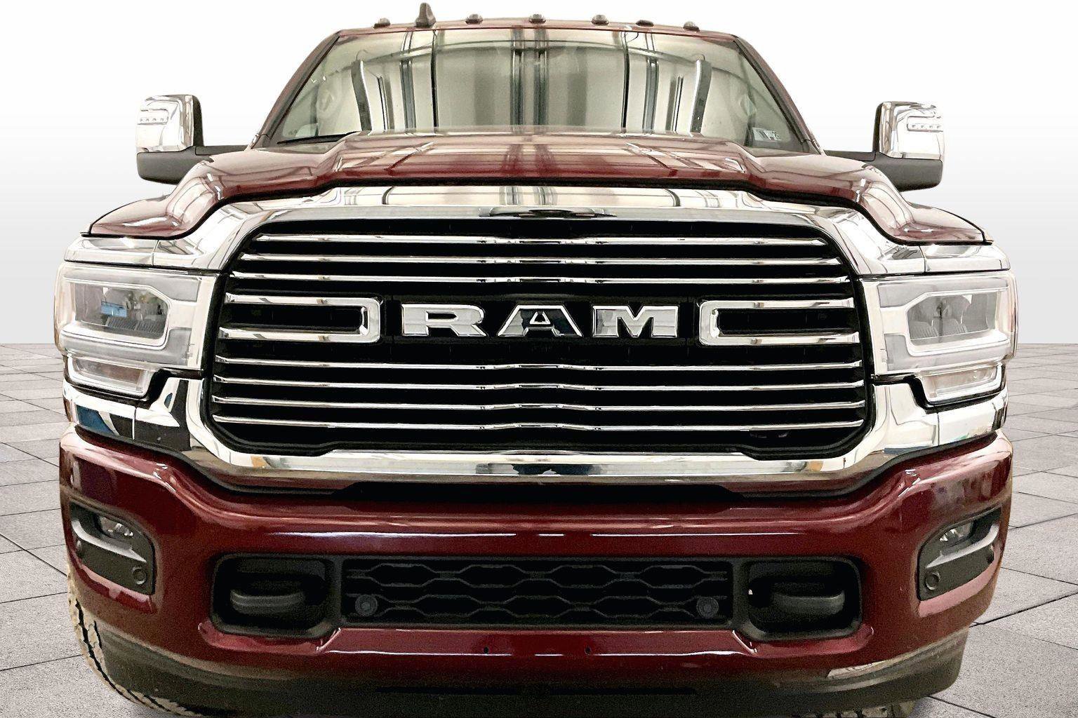 Used 2024 RAM 3500 Laramie image 3