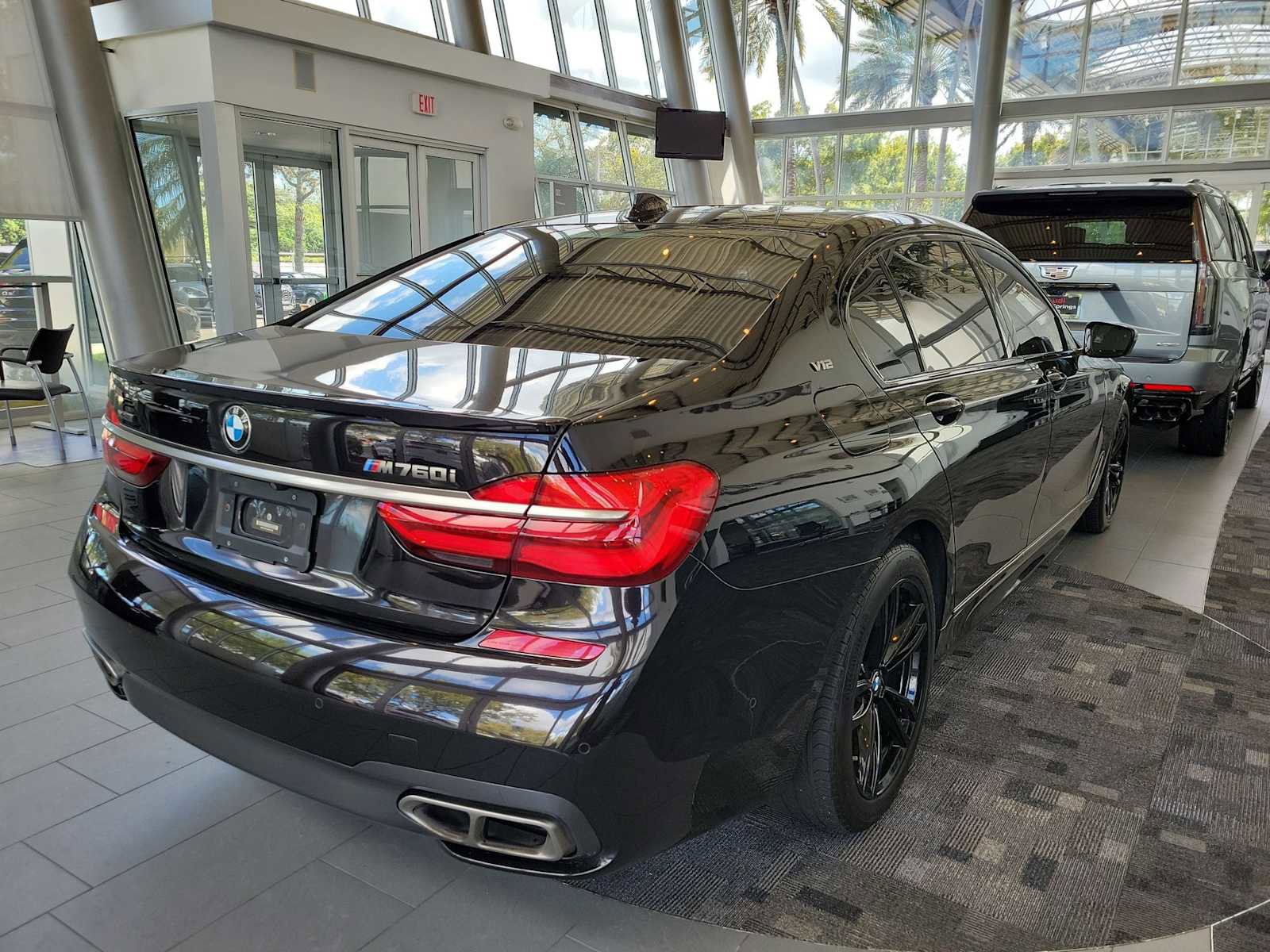 Used 2018 BMW M760i xDrive AWD/4WD image 4