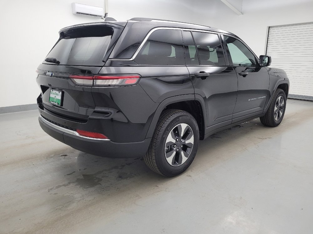 Used 2024 Jeep Grand Cherokee Limited 4xe image 10