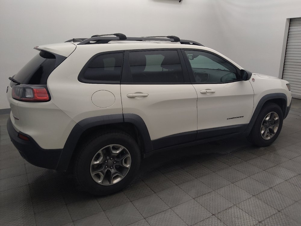 Used 2019 Jeep Cherokee Trailhawk AWD/4WD image 10