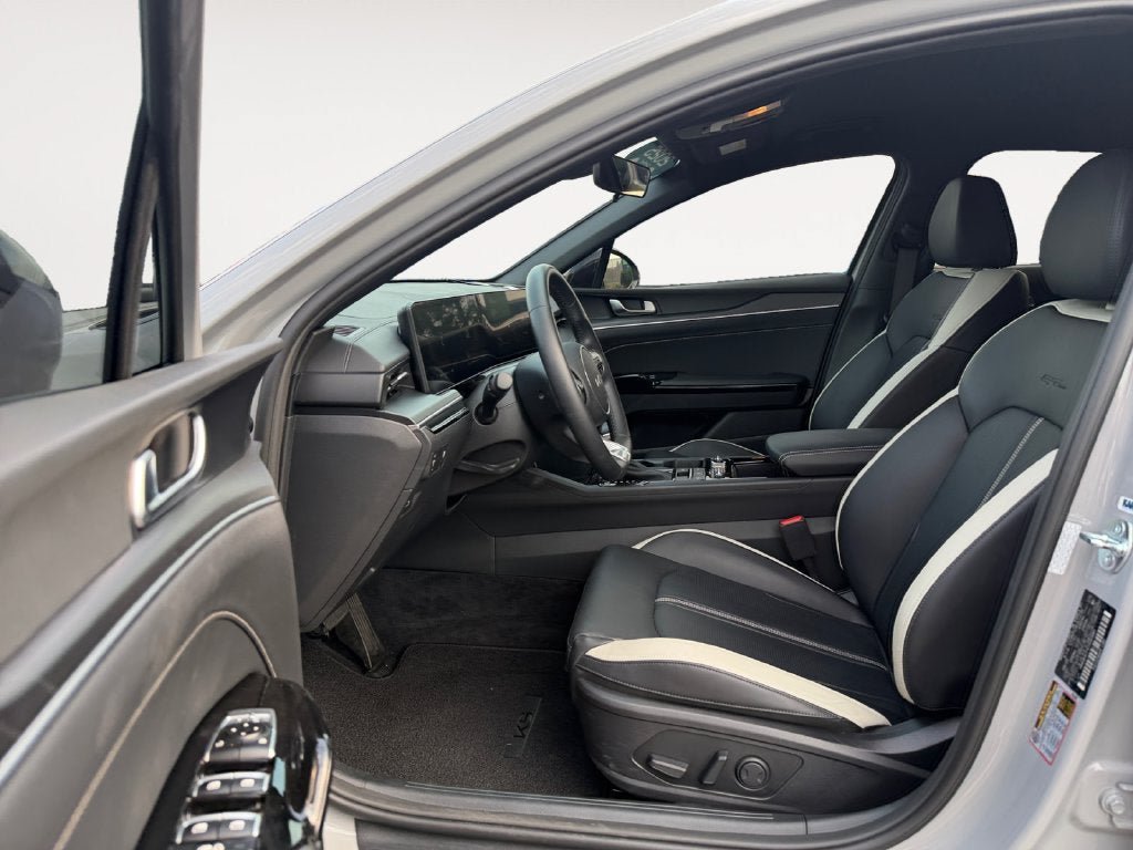 Used 2025 Kia K5 GT-Line FWD image 7