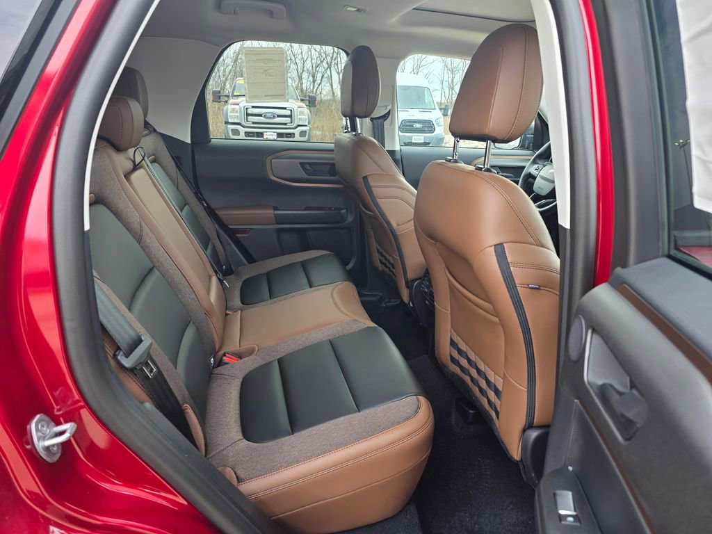 New 2025 Ford Bronco Sport Outer Banks w/ Outer Banks Tech Package+ image 32