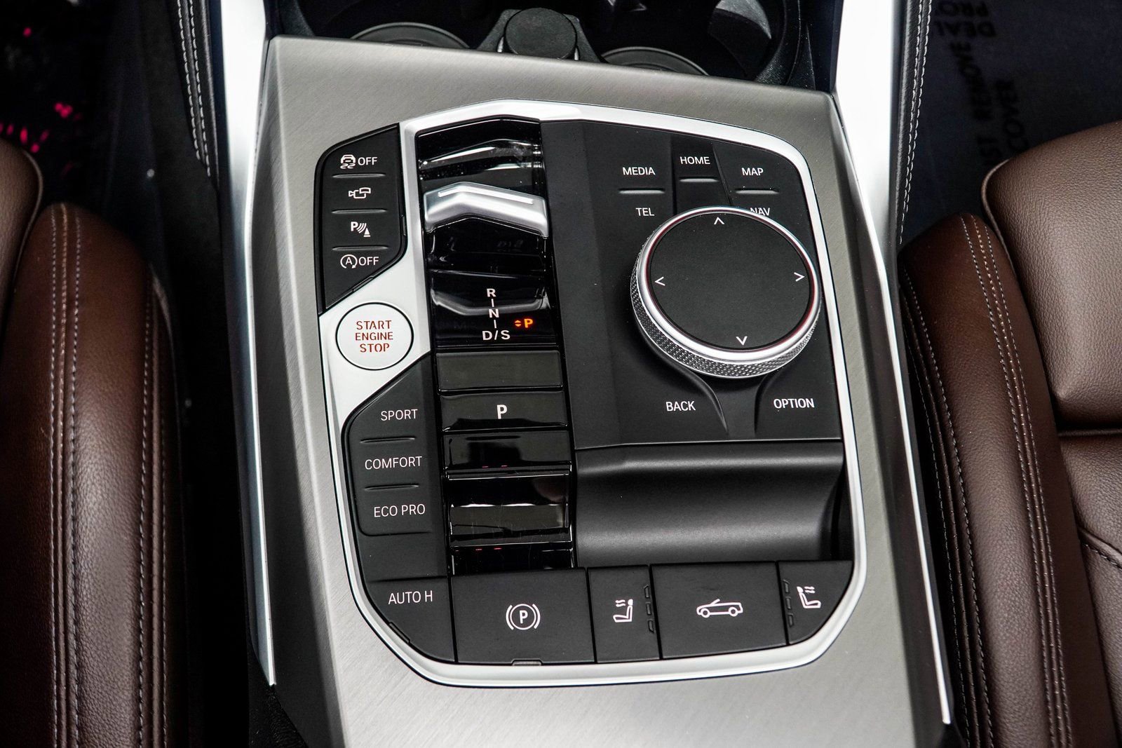 Used 2025 BMW M440i Convertible w/ Premium Package RWD image 23
