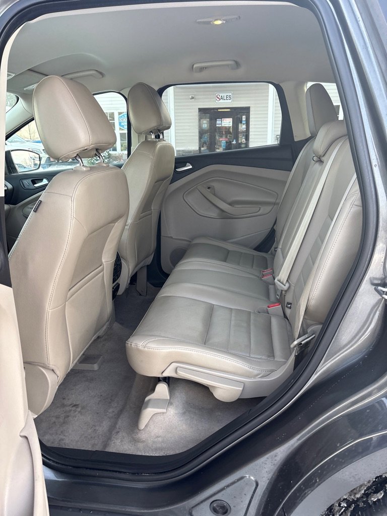 Used 2015 Ford Escape Titanium image 10