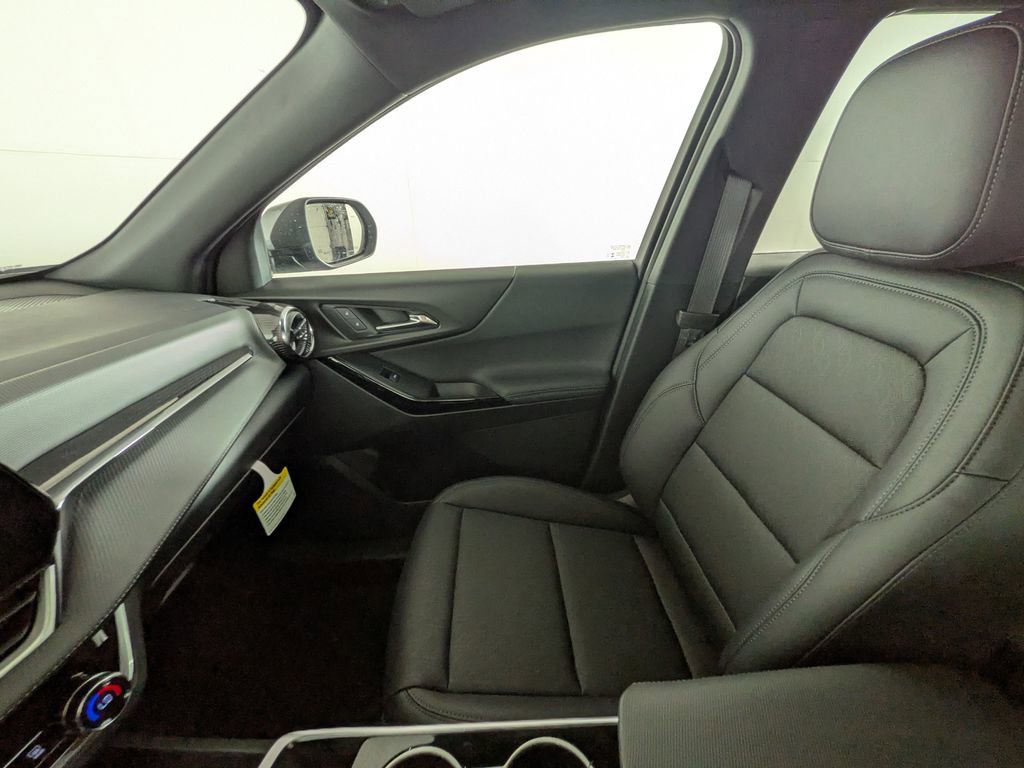 New 2026 Chevrolet Equinox LT w/ Convenience Package II image 29