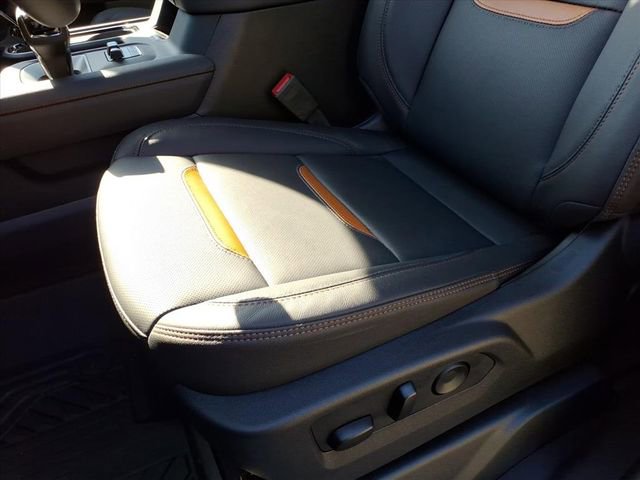 New 2026 GMC Sierra 1500 AT4 w/ AT4 Premium Package image 22