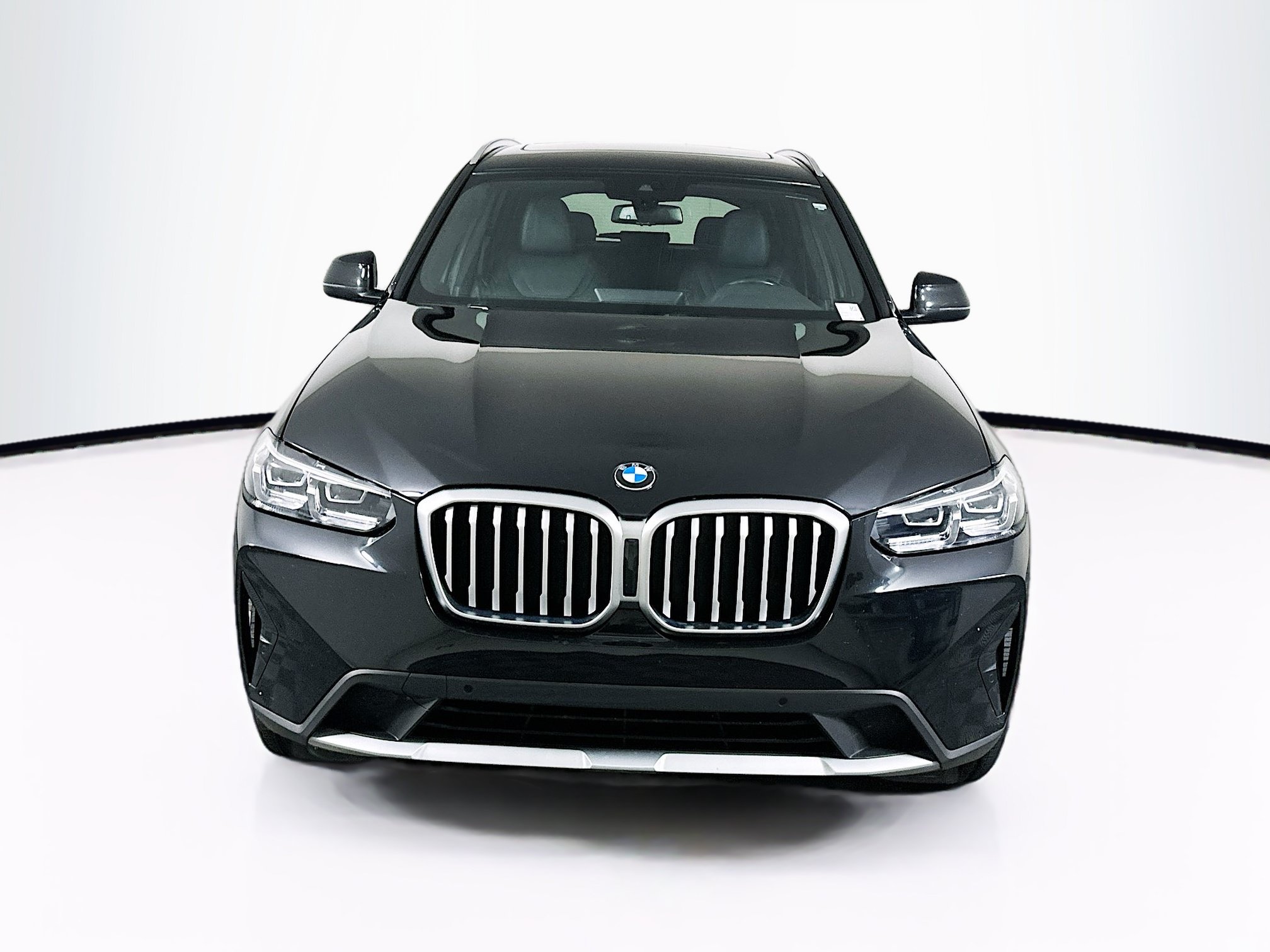 Used 2024 BMW X3 sDrive30i RWD image 2