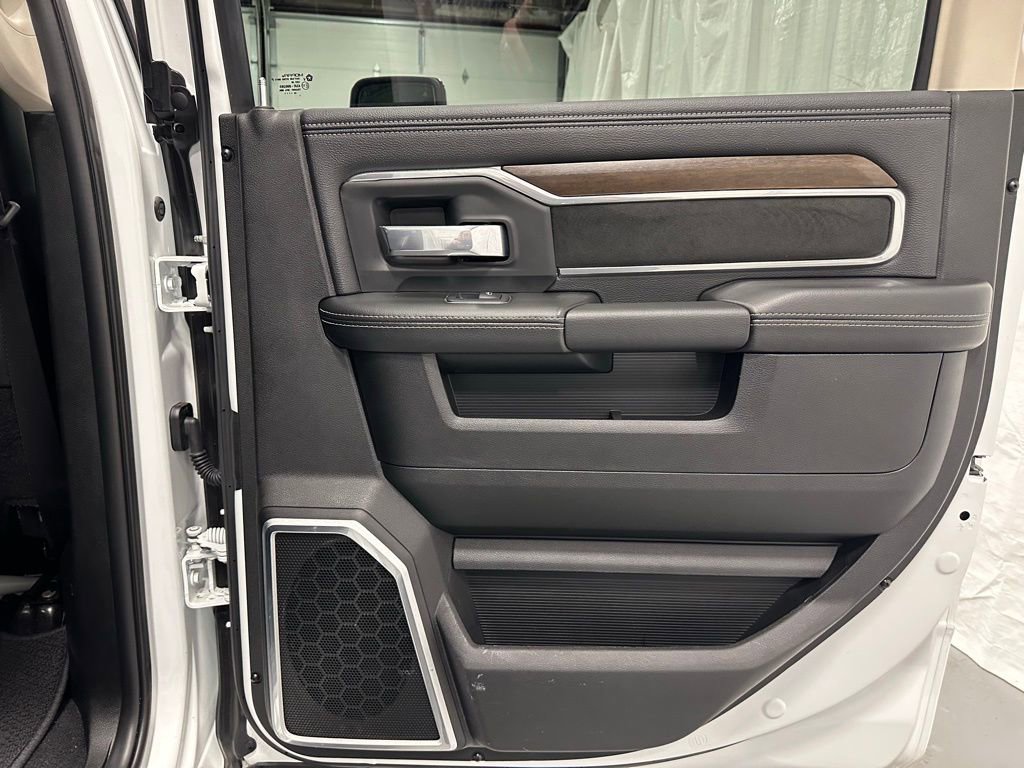 Used 2024 RAM 3500 Laramie image 51