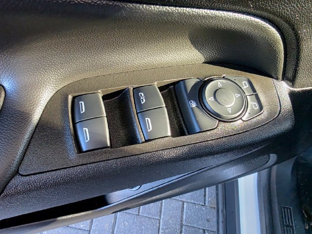 Used 2024 Chevrolet Equinox LT AWD/4WD image 20