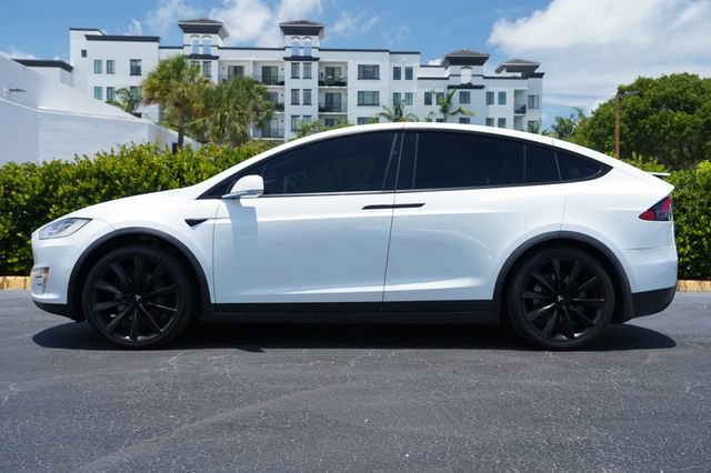 Used 2019 Tesla Model X Long Range AWD/4WD image 4