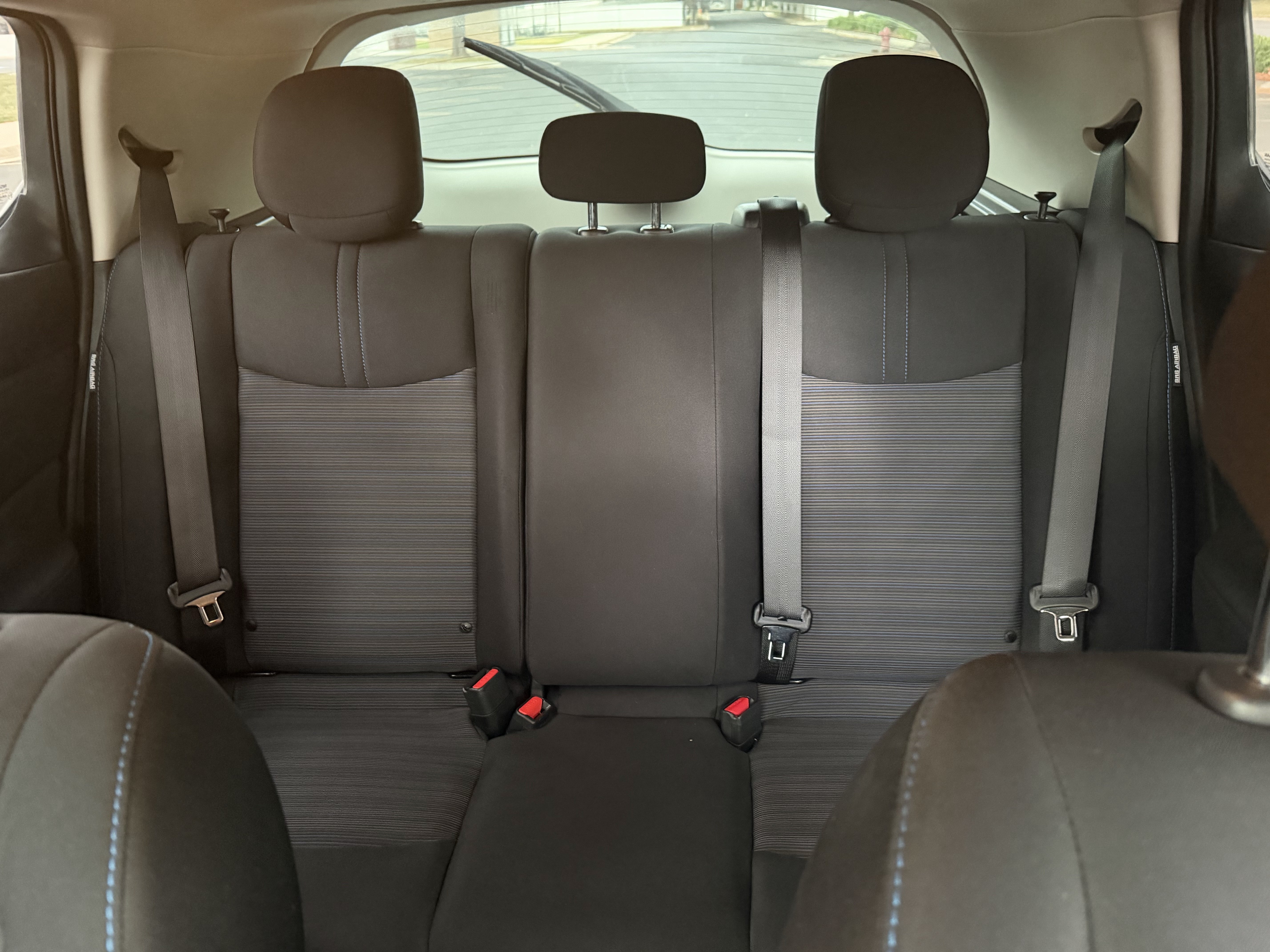 Used 2025 Nissan Leaf S FWD image 20