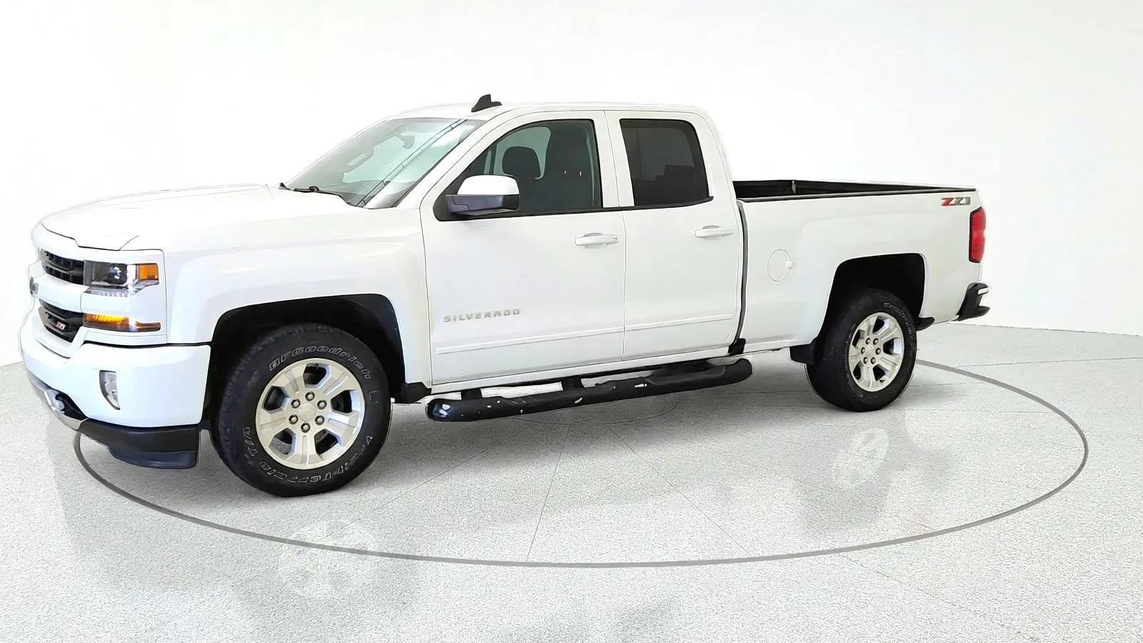 Used 2019 Chevrolet Silverado 1500 LT w/ All Star Edition AWD/4WD image 4