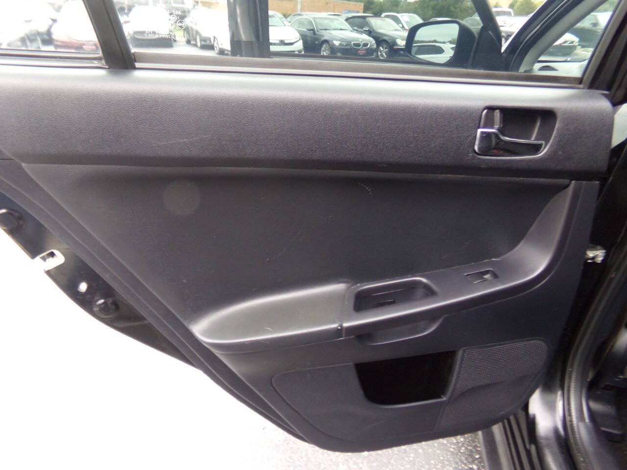 Used 2016 Mitsubishi Lancer ES FWD image 23