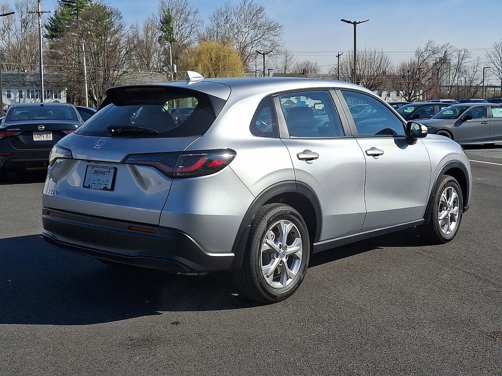 New 2025 Honda HR-V LX image 4