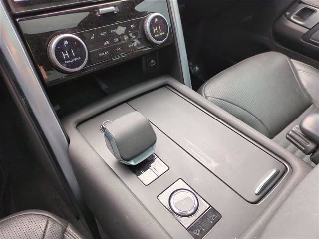 Used 2021 Land Rover Discovery S R-Dynamic image 12