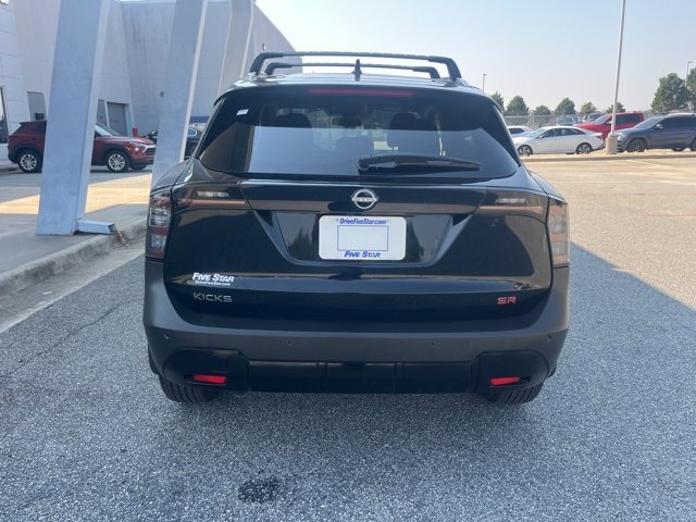 New 2026 Nissan Kicks SR image 24
