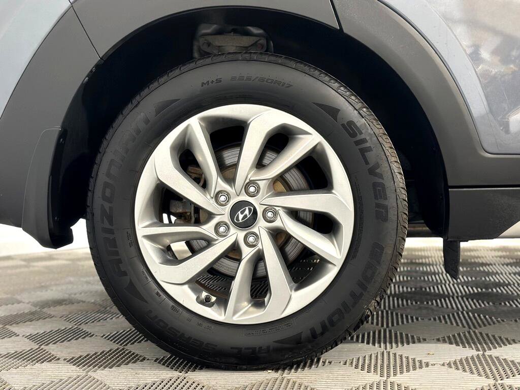 Used 2017 Hyundai Tucson SE image 36