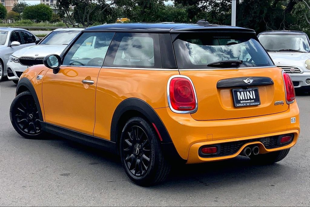 Used 2015 MINI Cooper S image 10