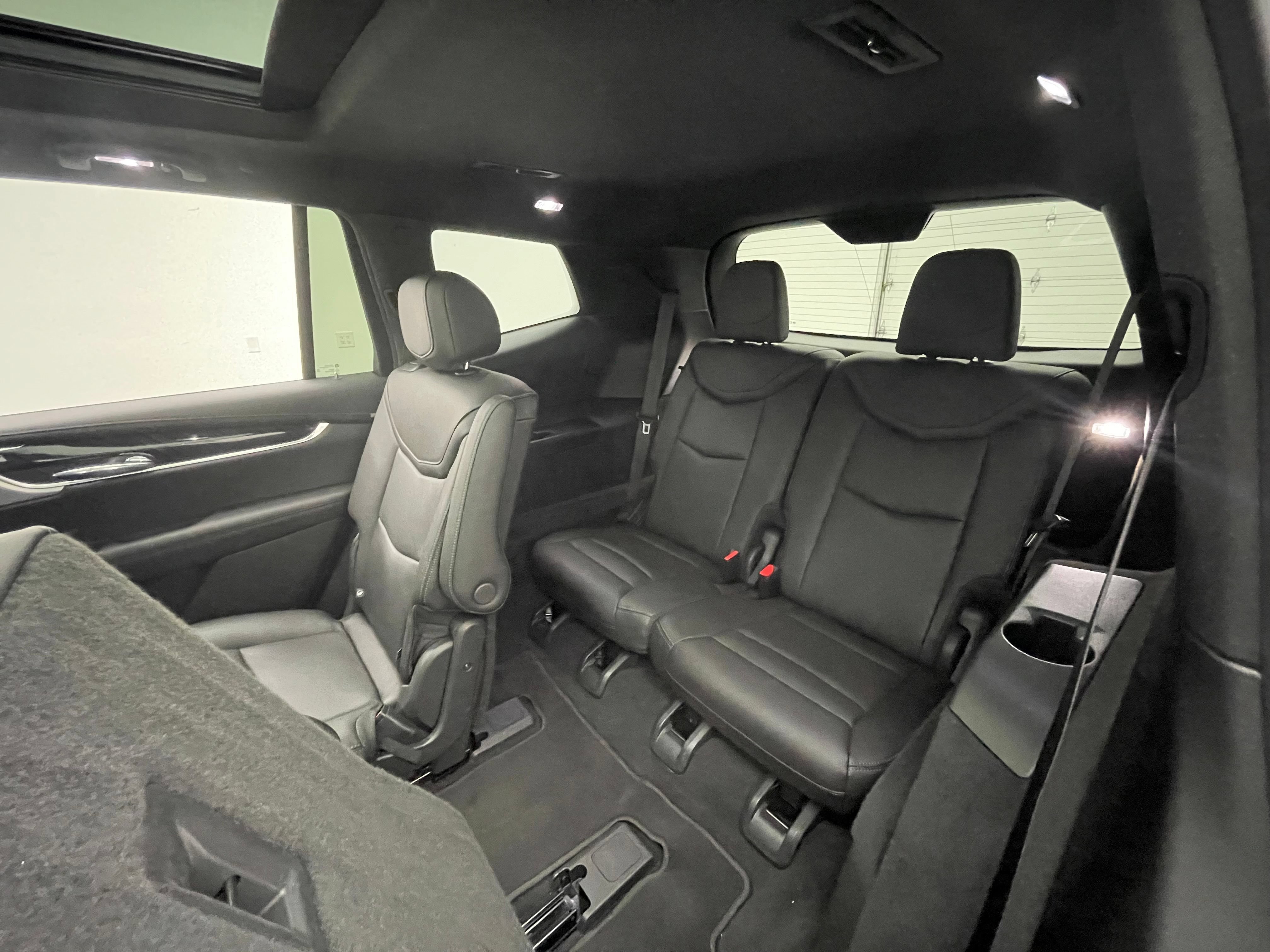 Used 2023 Cadillac XT6 Premium Luxury w/ Technology Package AWD/4WD image 48
