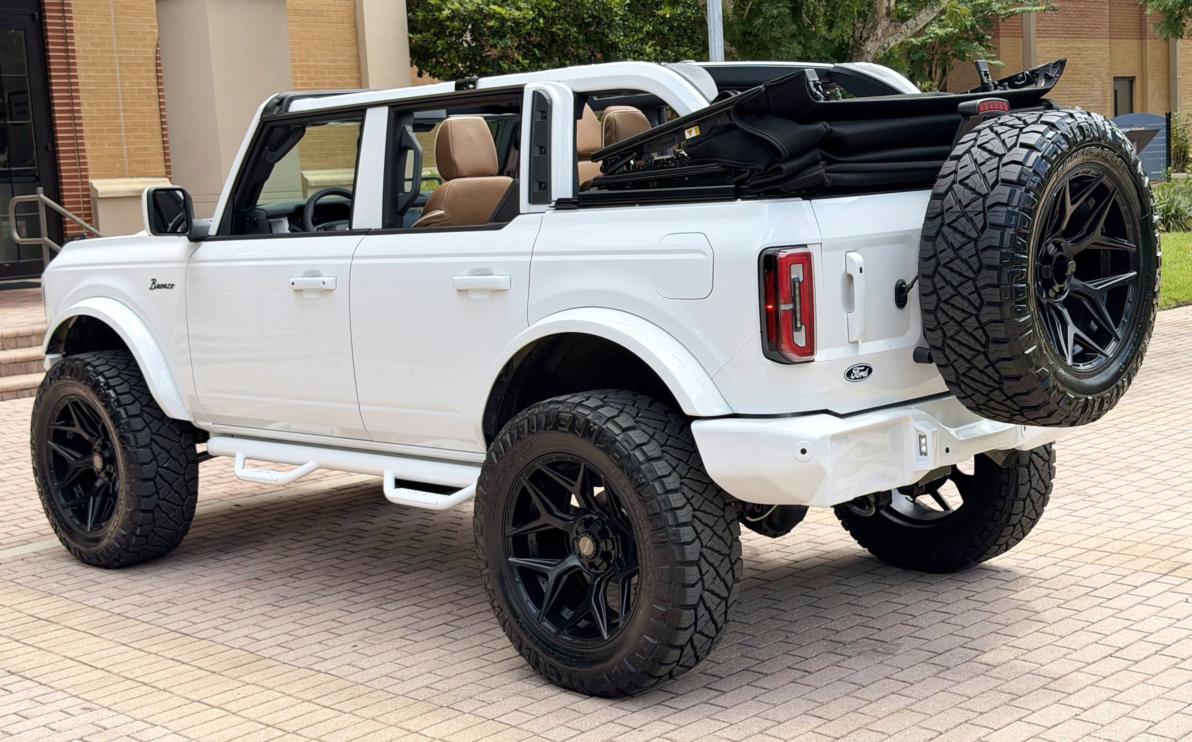 Used 2026 Ford Bronco Outer Banks AWD/4WD image 9