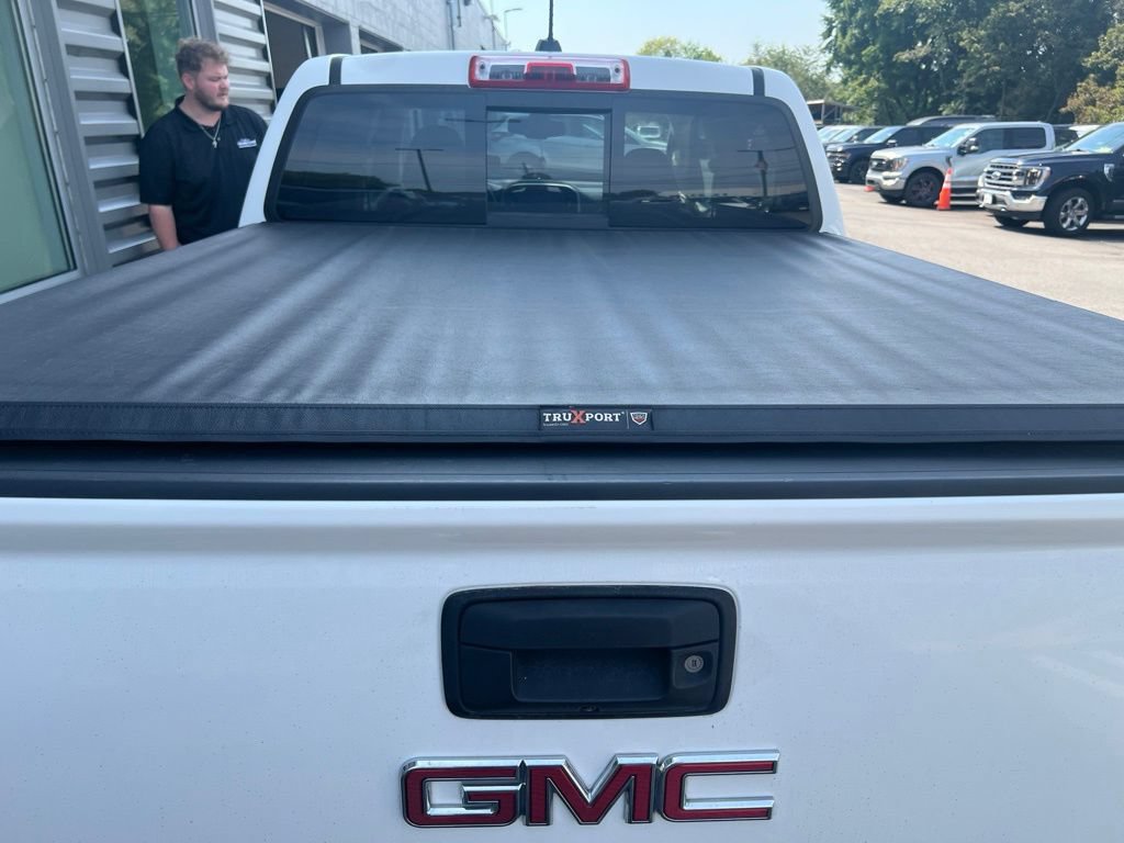 Used 2016 GMC Canyon SLT AWD/4WD image 7