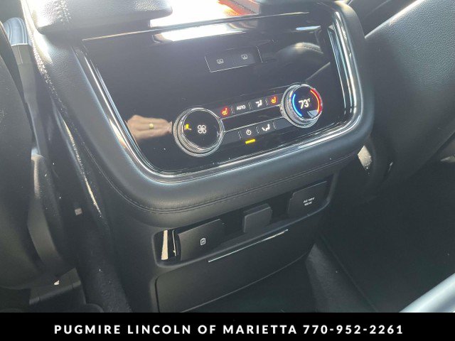 Used 2021 Lincoln Navigator Reserve w/ Luxury Package AWD/4WD image 17